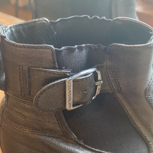 Florsheim Black Leather Belfast Buckle Strap Chelsea Ankle Boots Size 9 - Picture 3 of 13